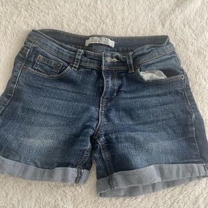 Blue washed jean shorts